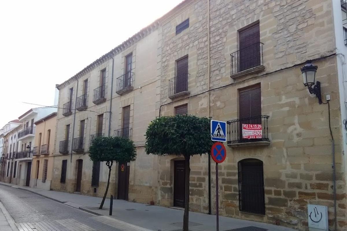 Hotel Baeza Monumental By Eme Hoteles Exterior photo
